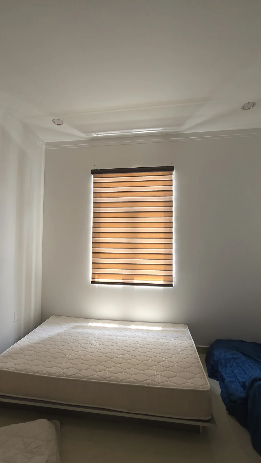 Rèm lá dọc lắp đặt tại phòng ngủ nhà phố – công trình VTP DECOR